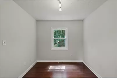 3242 Boulder Brook Drive, Lithonia, GA 30038 - Photo 17