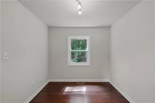 3242 Boulder Brook Dr, Lithonia, GA 30038 - Photo 17
