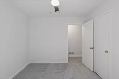 3242 Boulder Brook Drive, Lithonia, GA 30038 - Photo 19