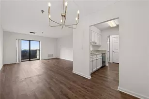 300 Johnson Ferry Road NE, Sandy Springs, GA 30328 - Photo 11