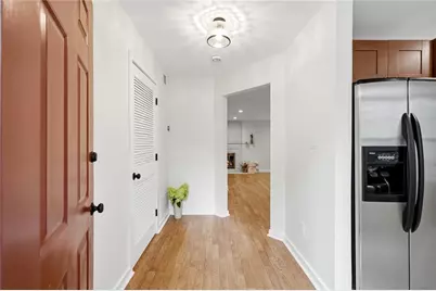 512 McGill Place NE, Atlanta, GA 30312 - Photo 3