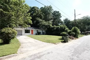 85 Delmoor Dr NW, Atlanta, GA 30311 - Photo 13