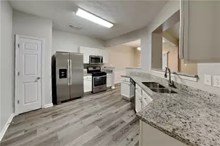 315 Cool Weather Dr, Lawrenceville, GA 30045 - Photo 3