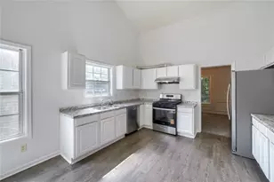 348 Lee Miller Dr, Suwanee, GA 30024 - Photo 9
