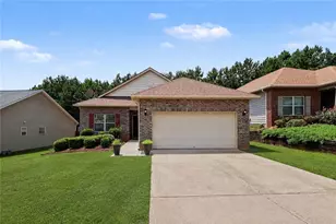 5125 Summersun Dr, Morrow, GA 30260 - Photo 1