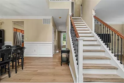 1001 City Market Street, Hoschton, GA 30548 - Photo 5
