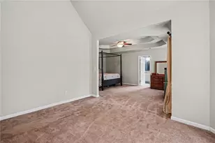 1001 City Market St, Hoschton, GA 30548 - Photo 27
