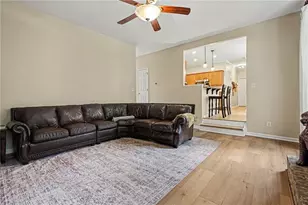 1001 City Market St, Hoschton, GA 30548 - Photo 11