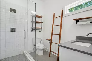 325 Sisson Ave NE, Atlanta, GA 30317 - Photo 9