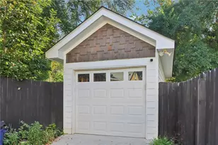325 Sisson Ave NE, Atlanta, GA 30317 - Photo 45