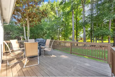 1190 Lamont Circle, Dacula, GA 30019 - Photo 5