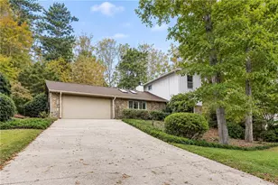 3470 Clubland Dr, Marietta, GA 30068 - Photo 1