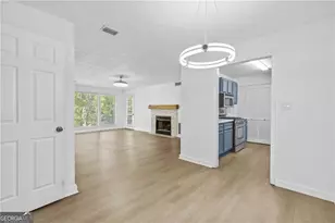 204 Berkeley Woods Dr, Duluth, GA 30096 - Photo 17