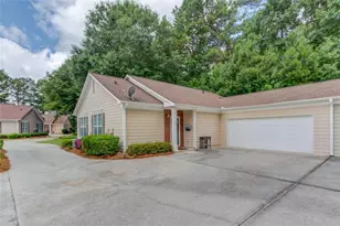 184 Camry Ln, Grayson, GA 30017 - Photo 3