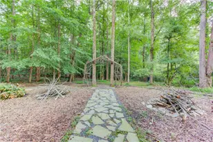 8401 Norris Lake Way, Snellville, GA 30039 - Photo 77