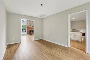 270 St Simon's Cove, Lawrenceville, GA 30044 - Photo 7