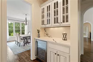 8240 Royal Troon Dr, Duluth, GA 30097 - Photo 9
