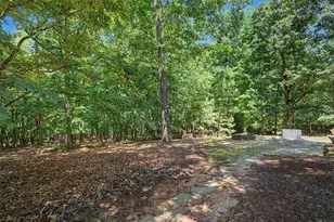 6431 Chestnut Hill Rd, Flowery Branch, GA 30542 - Photo 29