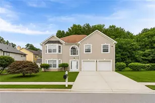2364 Fallbrook Ct, Duluth, GA 30096 - Photo 1