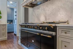2583 Habersham Rd NW, Atlanta, GA 30305 - Photo 11