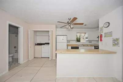 2498 Robinhood Drive, Ellenwood, GA 30294 - Photo 3