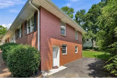 1303 Mohawk Drive, Lawrenceville, GA 30043 - Photo 27