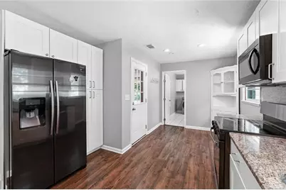 1303 Mohawk Drive, Lawrenceville, GA 30043 - Photo 17