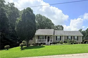 229 Majesty Dr, Rockmart, GA 30153 - Photo 1