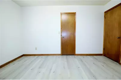 585 Wayside Drive, Lawrenceville, GA 30046 - Photo 15