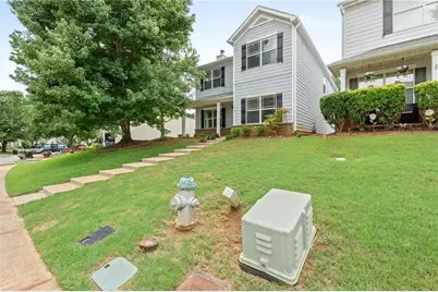140 Stillwood Drive, Newnan, GA 30265 - Photo 7
