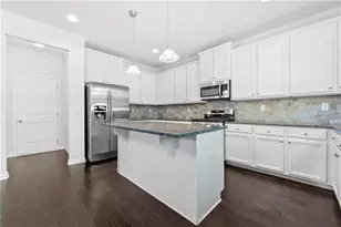 2445 Overlook Ave, Lithonia, GA 30058 - Photo 15
