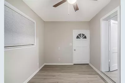 864 Northview Drive, Forest Park, GA 30297 - Photo 9