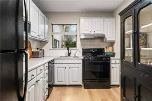 4300 Roswell Rd NE, Atlanta, GA 30342 - Photo 13