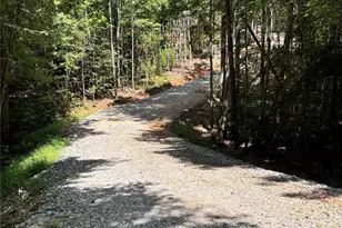 320 E Ridge Ln, Ellijay, GA 30536 - Photo 25