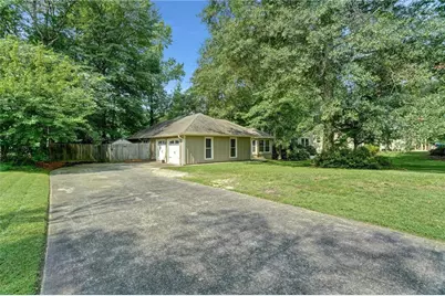 3115 Country Lake Drive, Powder Springs, GA 30127 - Photo 3