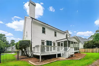 2437 Retreat Close, Marietta, GA 30066 - Photo 23