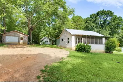 532 Cedartown Avenue, Tallapoosa, GA 30176 - Photo 1