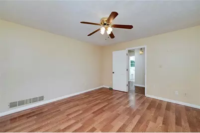 1318 East Lake Road, McDonough, GA 30252 - Photo 31