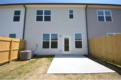 3829 Billabong Trail, Gainesville, GA 30506 - Photo 3