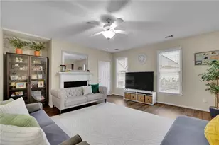 3870 Baxley Pine Trail, Suwanee, GA 30024 - Photo 5