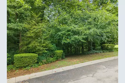 2032 Castleway Drive NE, Atlanta, GA 30345 - Photo 13
