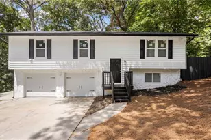 3291 Wintercreeper Dr, Lithonia, GA 30038 - Photo 1