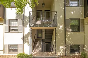 118 Lablanc Way NW, Atlanta, GA 30327 - Photo 3