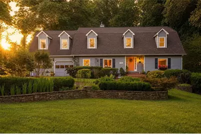 990 Lake Charles Drive, Roswell, GA 30075 - Photo 1