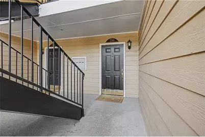 706 Brighton Point, Sandy Springs, GA 30328 - Photo 3