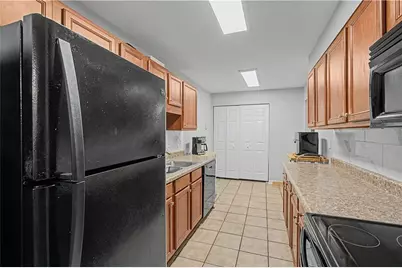 706 Brighton Point, Sandy Springs, GA 30328 - Photo 11