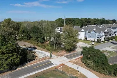 1332 Booth Avenue NW, Atlanta, GA 30318 - Photo 31