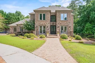 1605 Lockridge Dr, Cumming, GA 30041 - Photo 1