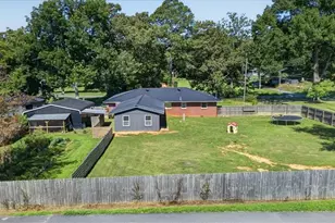 202 Peachtree St, Fairmount, GA 30139 - Photo 45