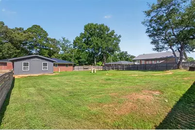 202 Peachtree Street, Fairmount, GA 30139 - Photo 37
